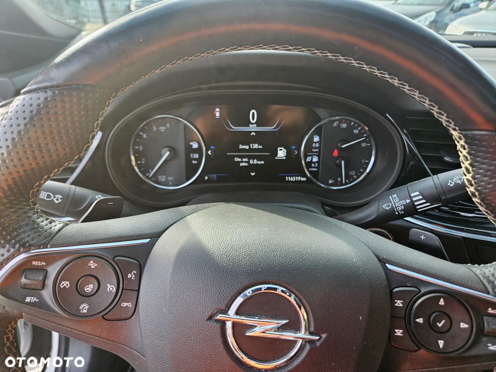 Opel Insignia - 26