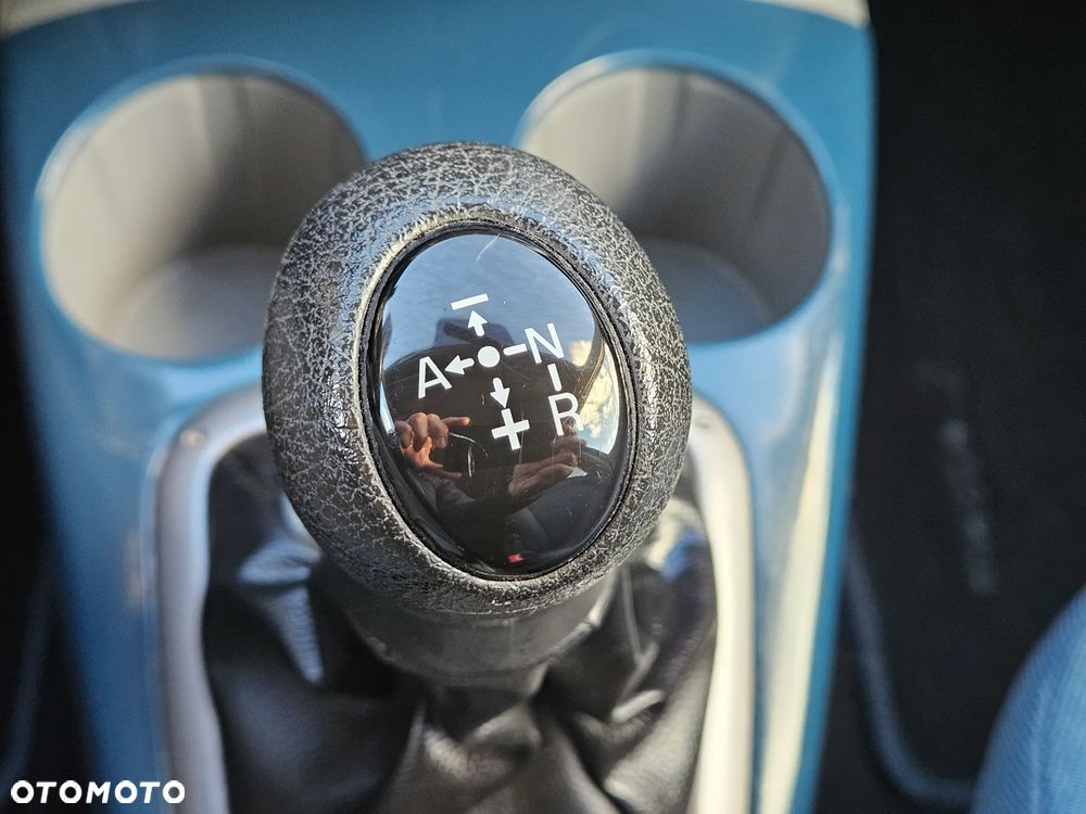 Mazda 2 1.4l Exclusive - 10