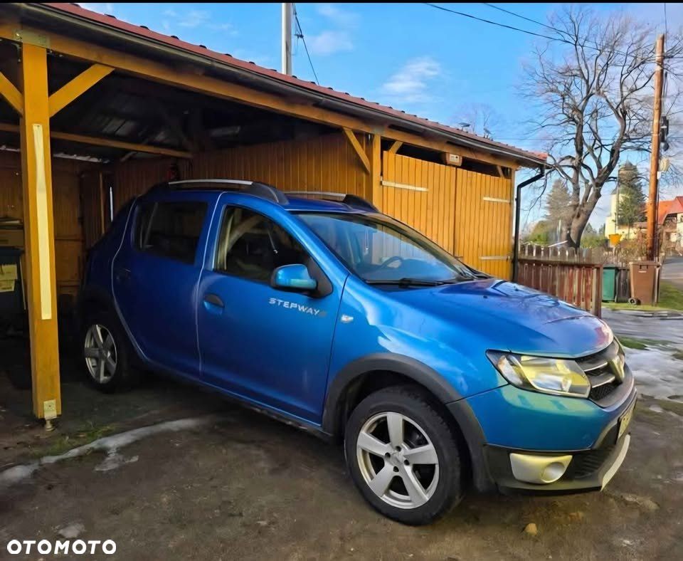 Dacia Sandero - 5