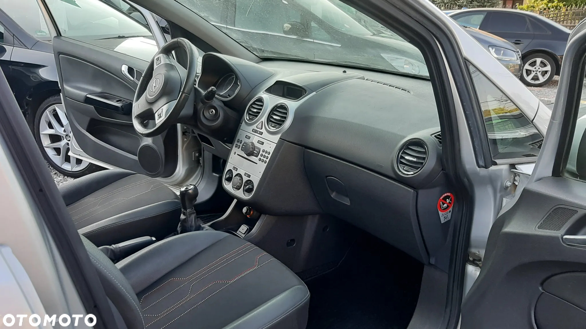 Opel Corsa 1.2 16V Graphite - 18