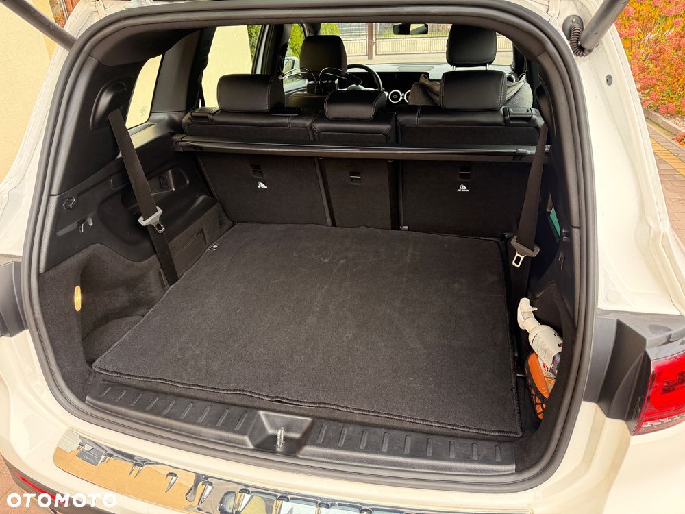 Mercedes-Benz GLB 200 7G-DCT - 29