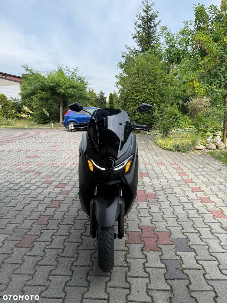 Yamaha NMAX - 3