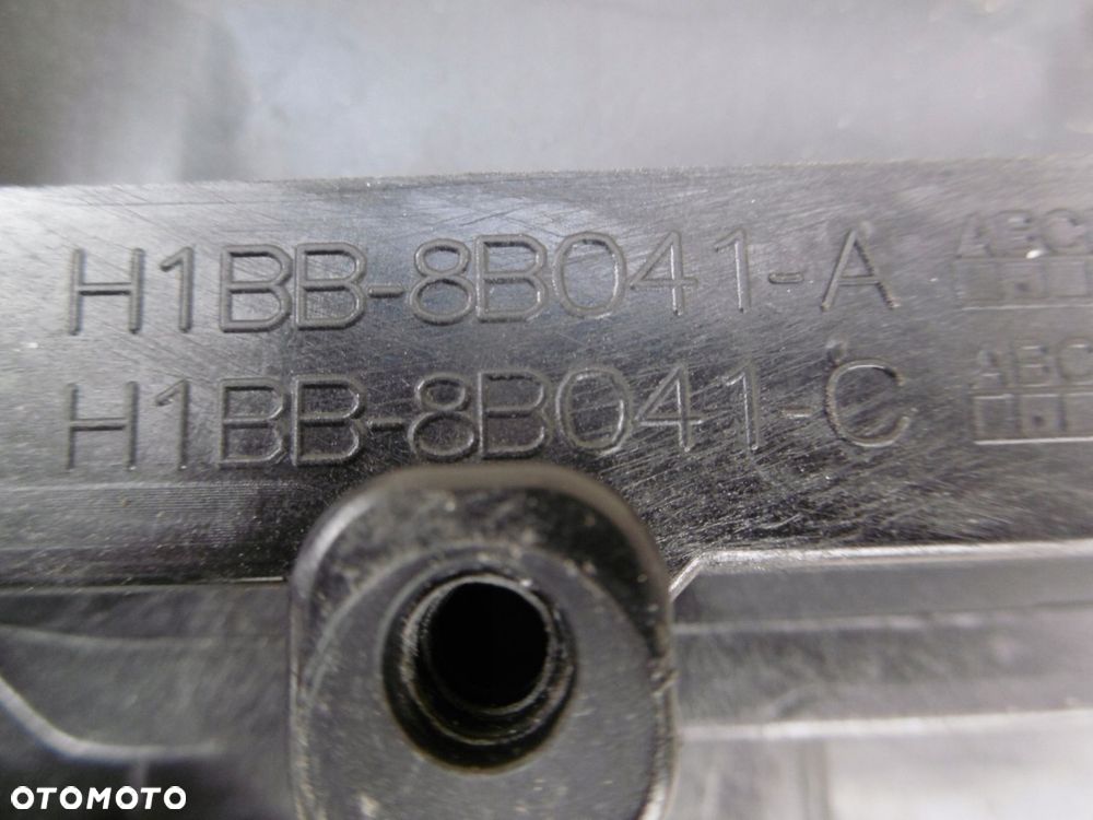 FORD FIESTA MK8 - pas przedni - 6