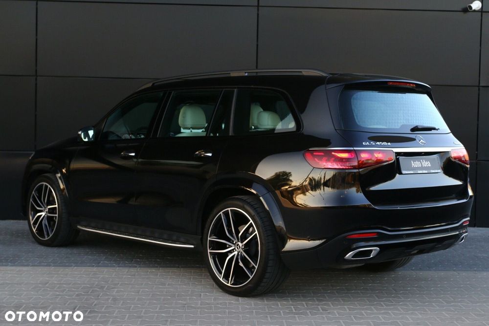 Mercedes-Benz GLS - 8