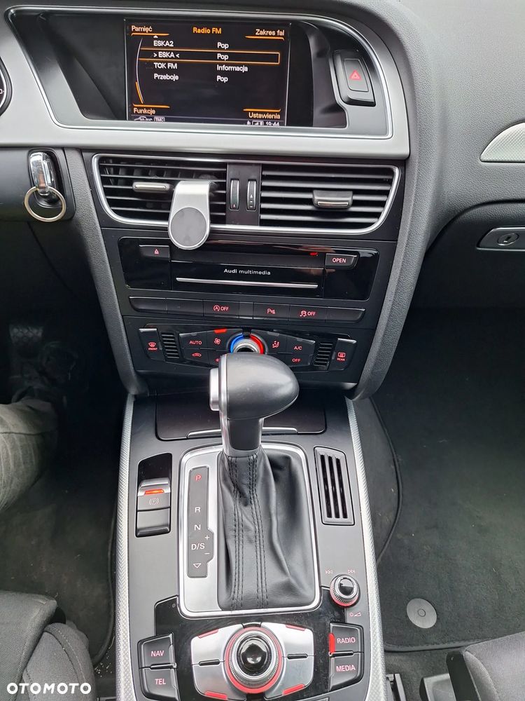 Audi A4 Avant 2.0 TDI Multitronic - 13
