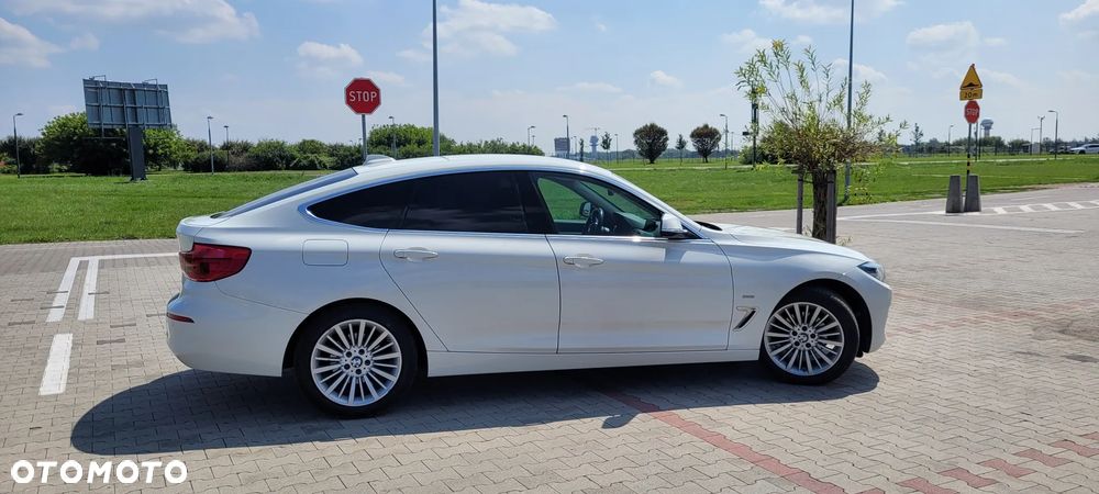 BMW Seria 3 320i GPF Luxury Line - 2