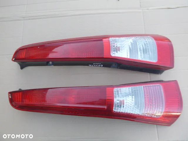 LAMPA LEWY TYŁ LEWA TYLNA PRAWY TYŁ PRAWA TYLNA DAIHATSU CUORE VI 04-08 KOMPLET - 2