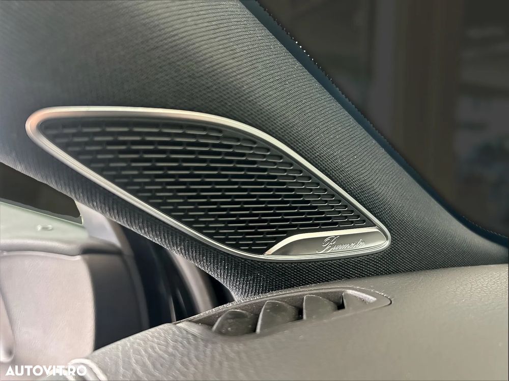 Mercedes-Benz A 250 e 8G-DCT AMG Line - 17