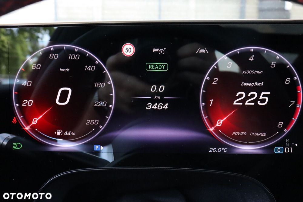 Mercedes-Benz CLA 200 mHEV 8G-DCT - 16