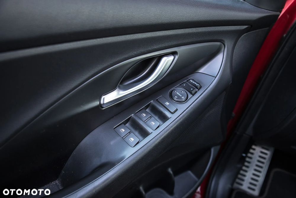 Hyundai i30 1.4 T-GDI N-Line - 13