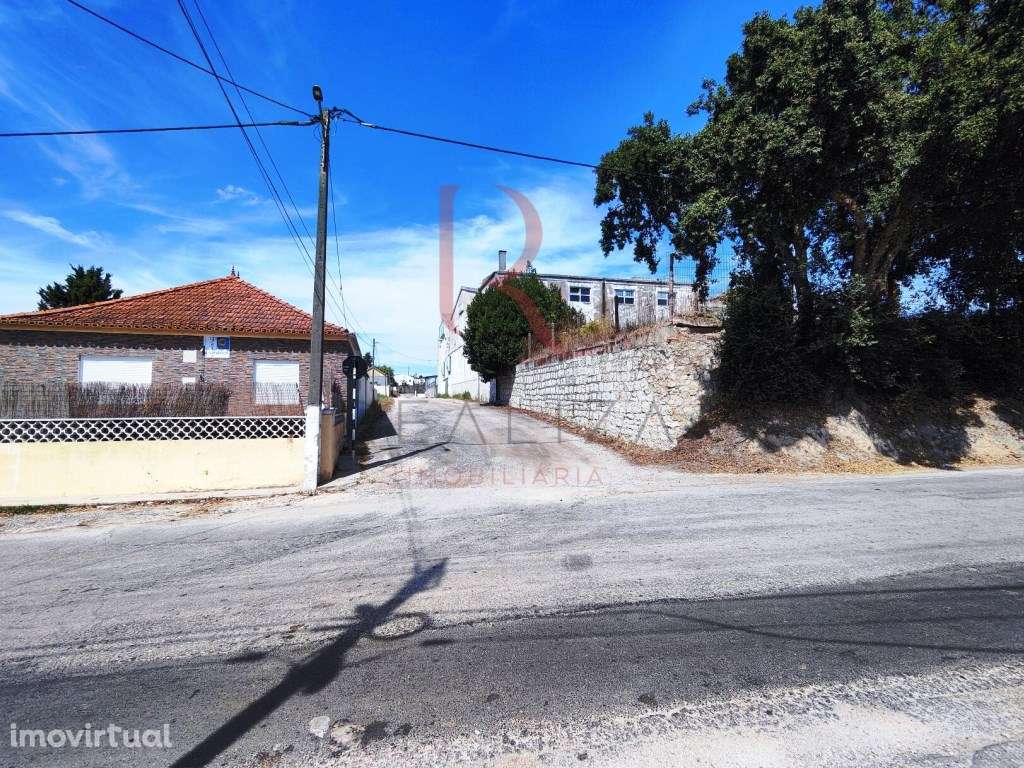 Terreno com armazém em Coina - Barreiro - Grande imagem: 3/14
