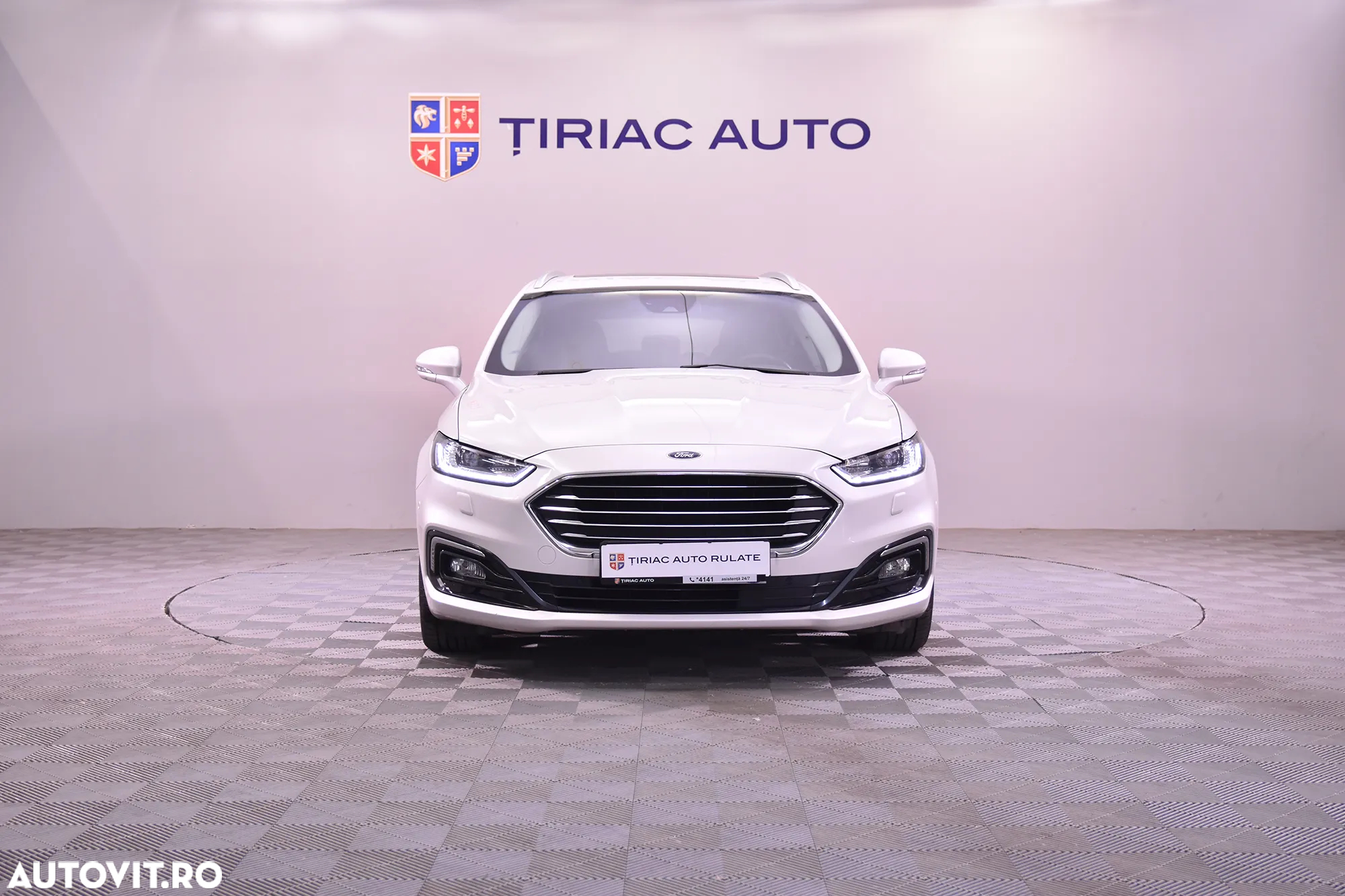 Ford Mondeo - 8
