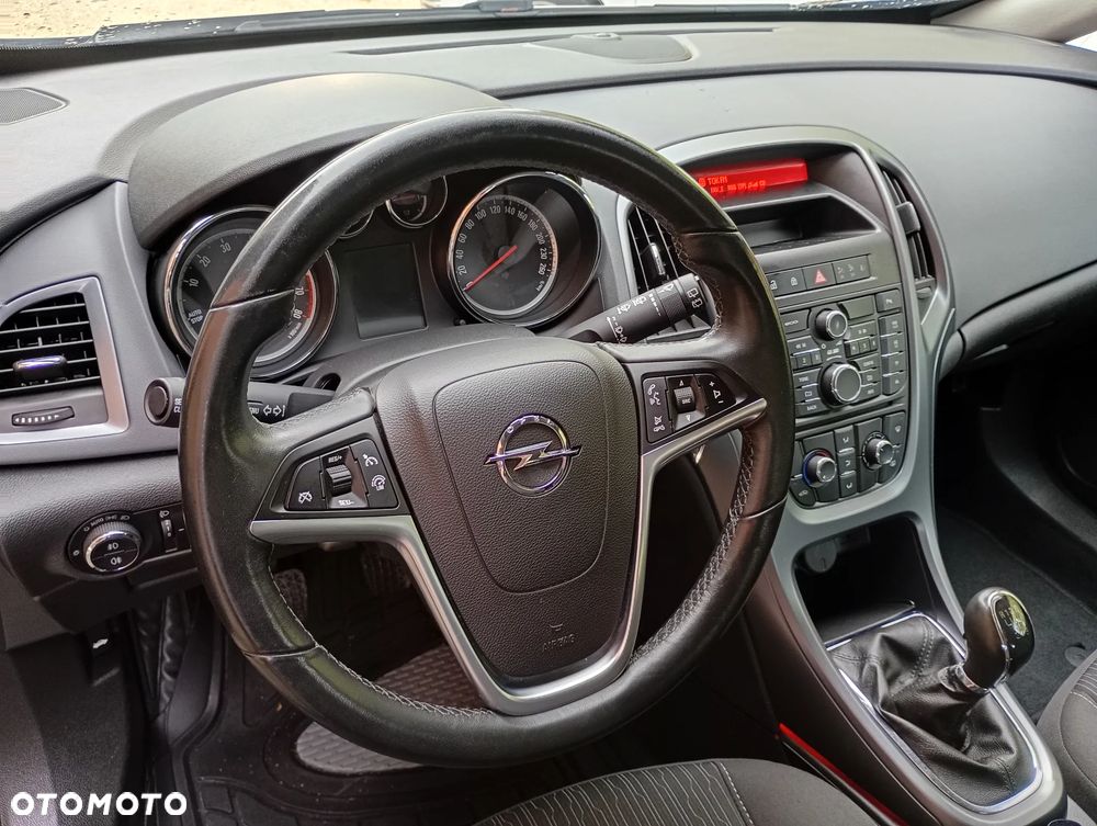 Opel Astra 1.4 Turbo - 18