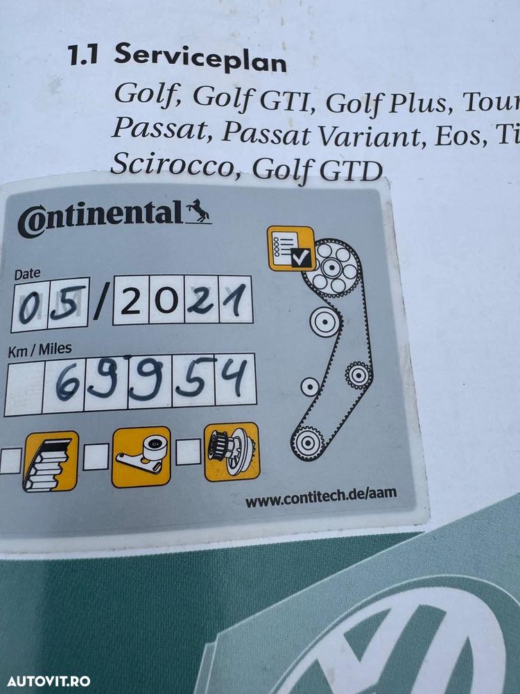 Volkswagen Golf - 11