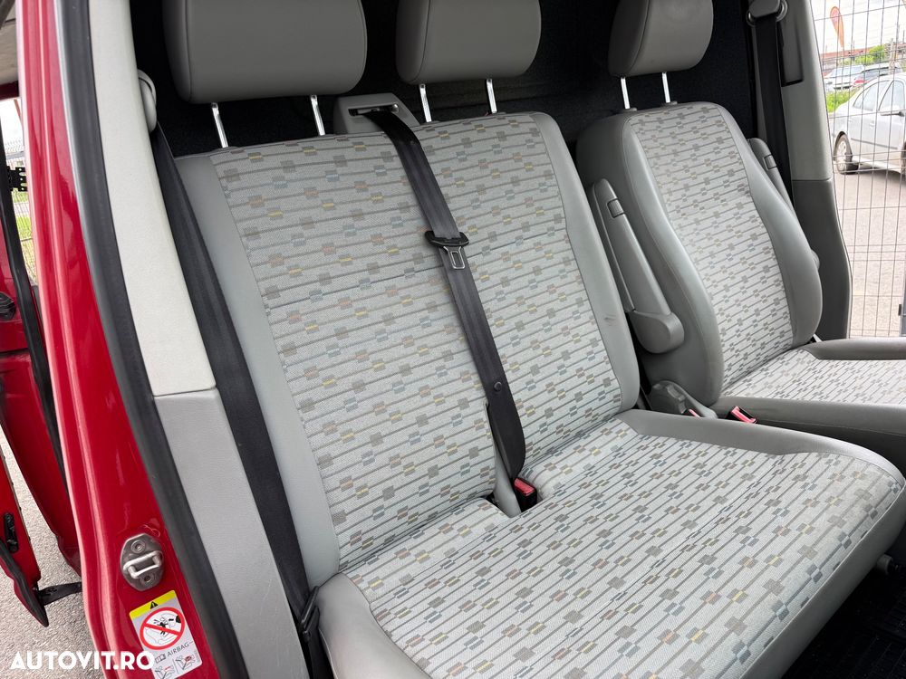 Volkswagen Transporter - 11
