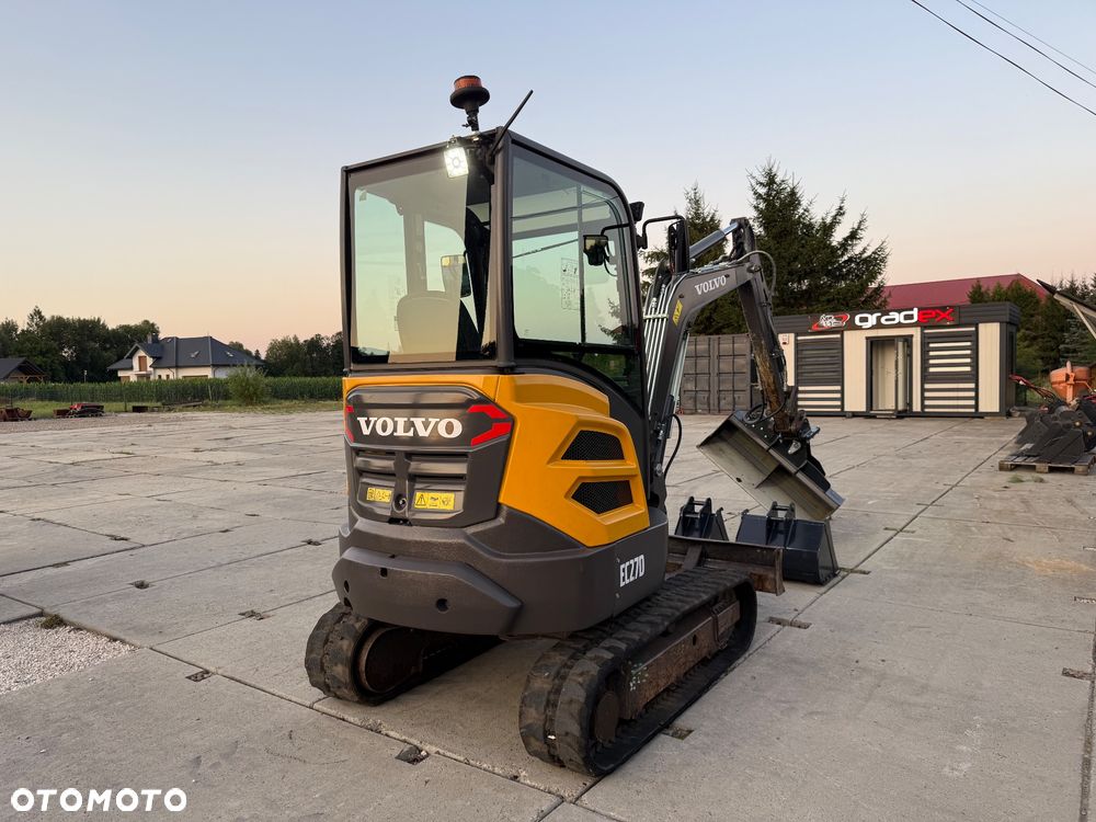 Volvo EC27D - 4