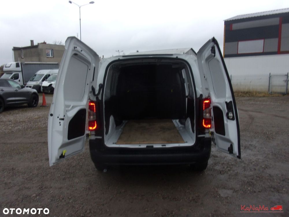 Opel Combo - 9