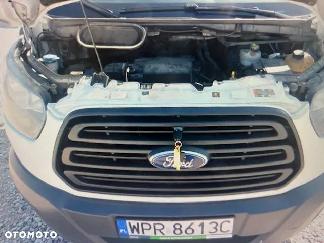 Ford FT 350 2.0 TDCi L3 - 10