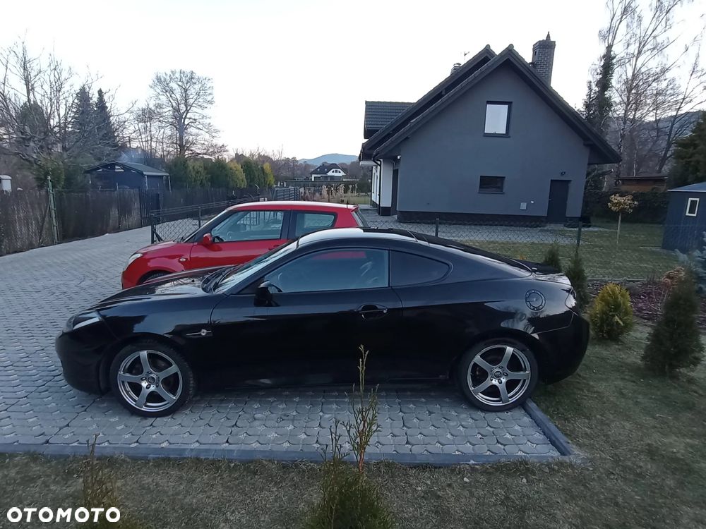 Hyundai Coupe - 3