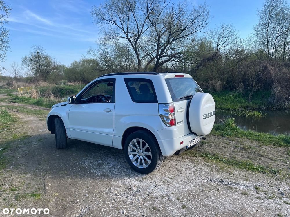 Suzuki Grand Vitara - 11