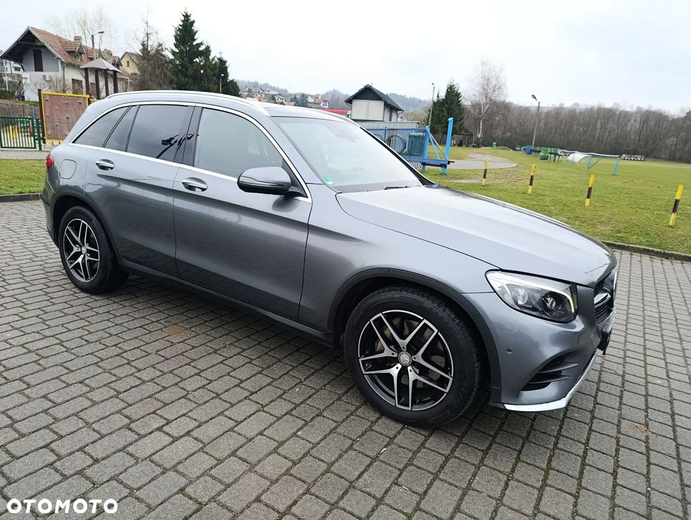 Mercedes-Benz GLC 220 d 4Matic 9G-TRONIC AMG Line - 6