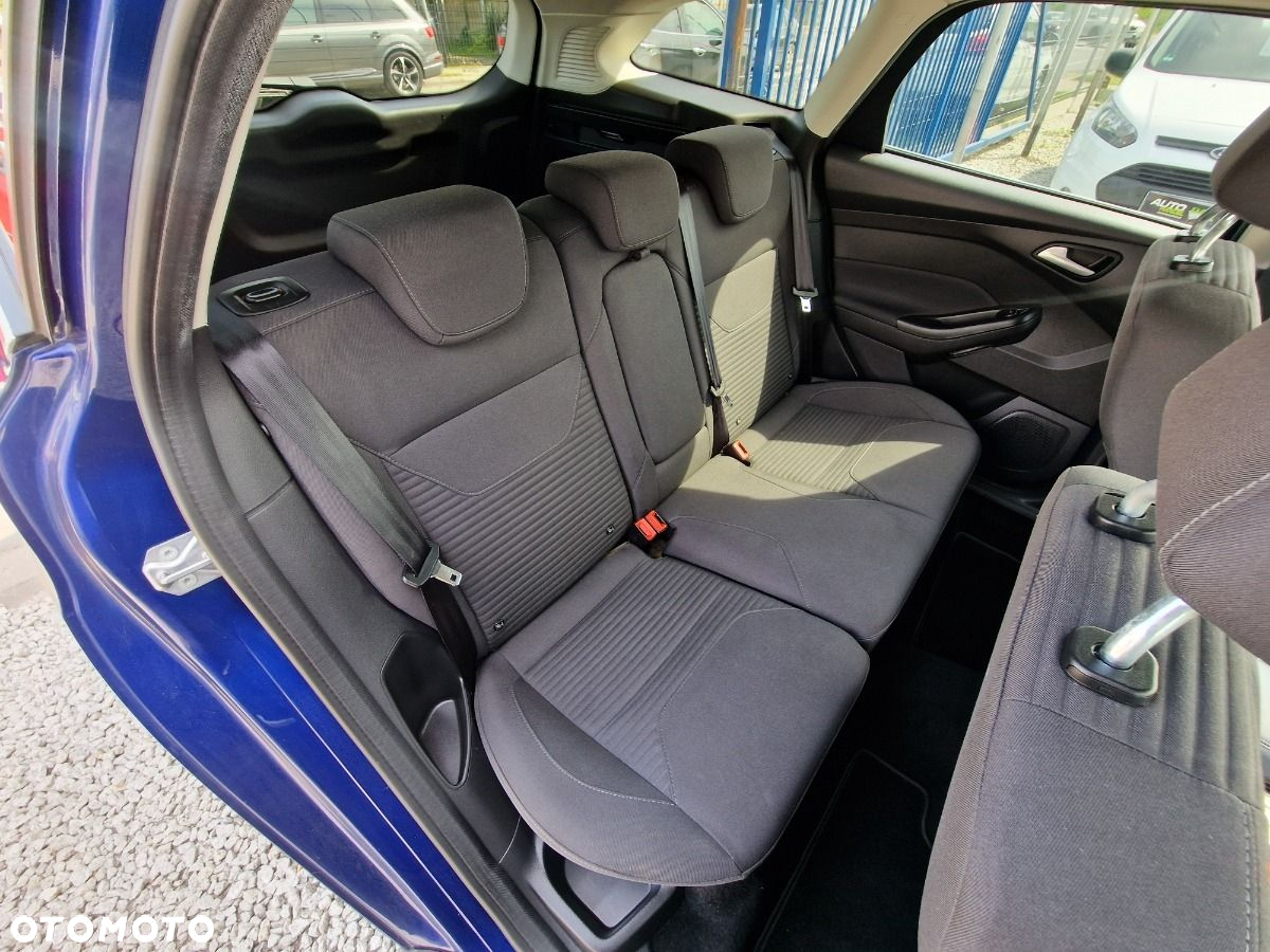 Ford Focus - 23