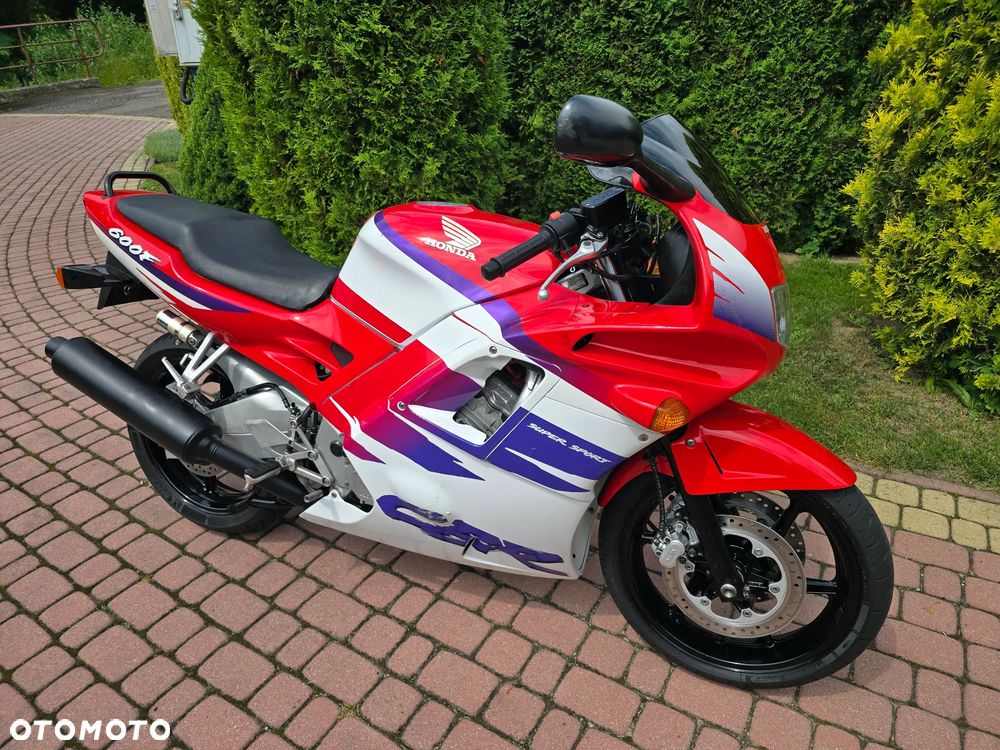 Honda CBR - 4
