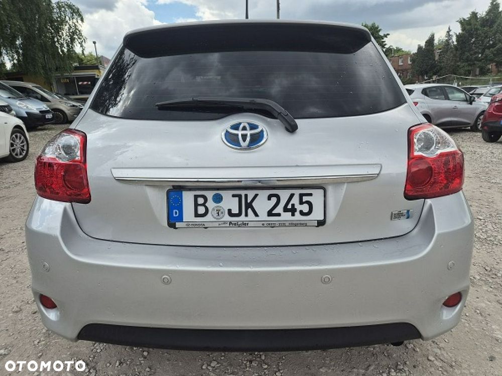 Toyota Auris - 4