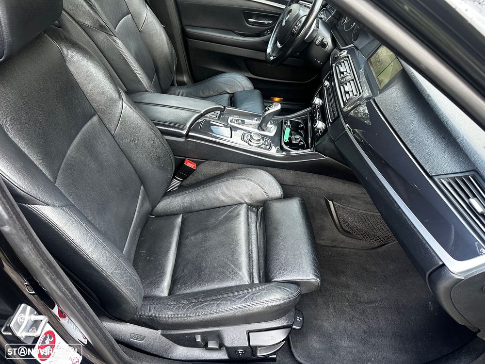 BMW 520 d Line Luxury Auto - 28