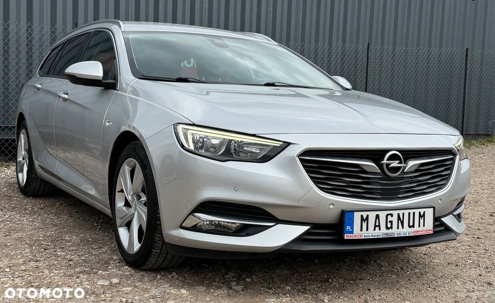 Opel Insignia - 2