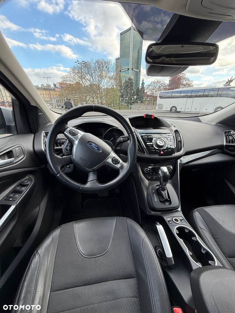 Ford Kuga 2.0 TDCi 4x4 Titanium - 9