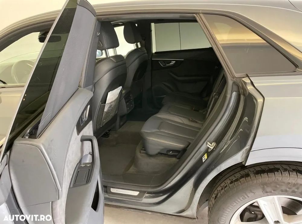 Audi Q8 50 TDI quattro Tiptronic - 6