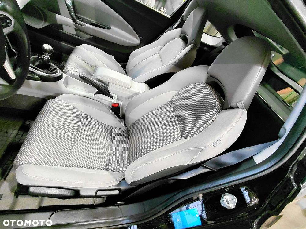 Honda CR-Z 1.5 IMA GT - 15