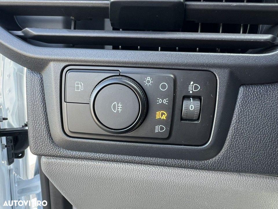 Ford Transit Custom - 23