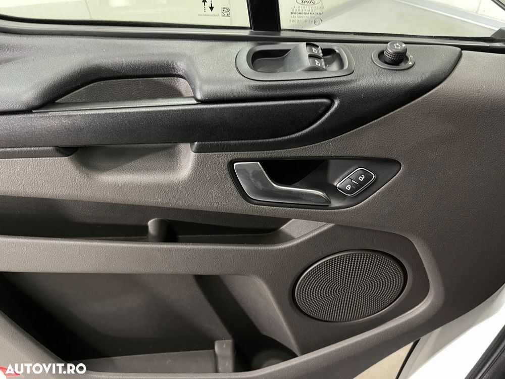 Ford Transit Custom - 17
