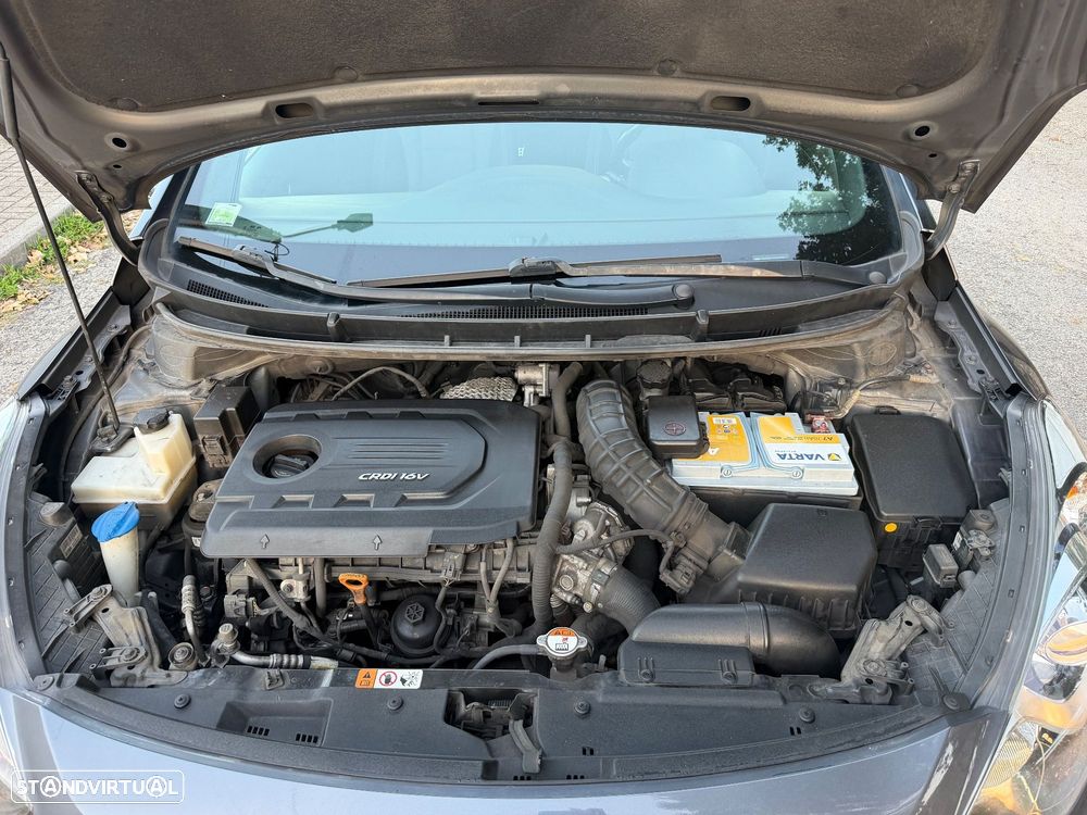 Hyundai i30 CW - 19