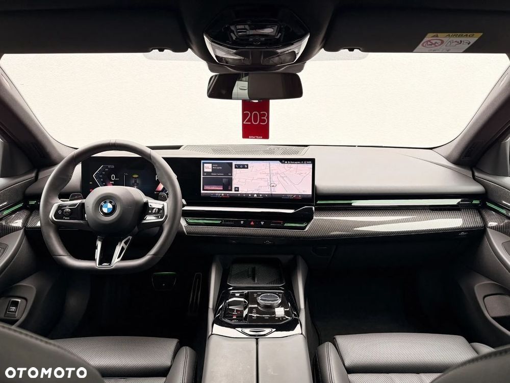 BMW Seria 5 520d mHEV - 12