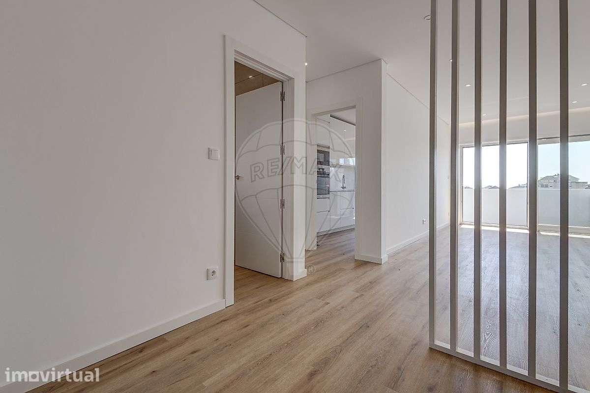 Apartamento T2 para arrendamento - Grande imagem: 2/20