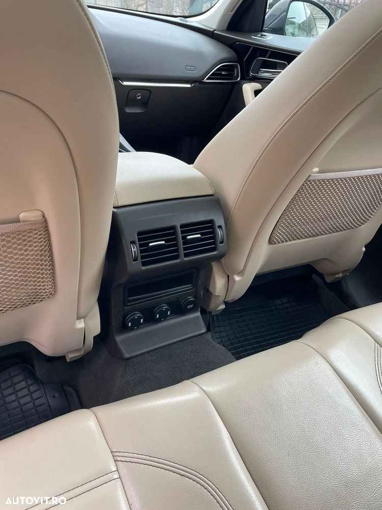 Jaguar F-Pace 20d R-Sport - 11