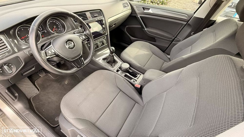 VW Golf Variant 1.6 TDi Highline - 10
