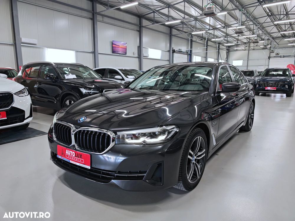 BMW Seria 5 520e AT PHEV - 33