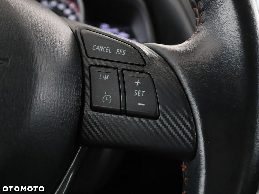 Mazda 3 - 30