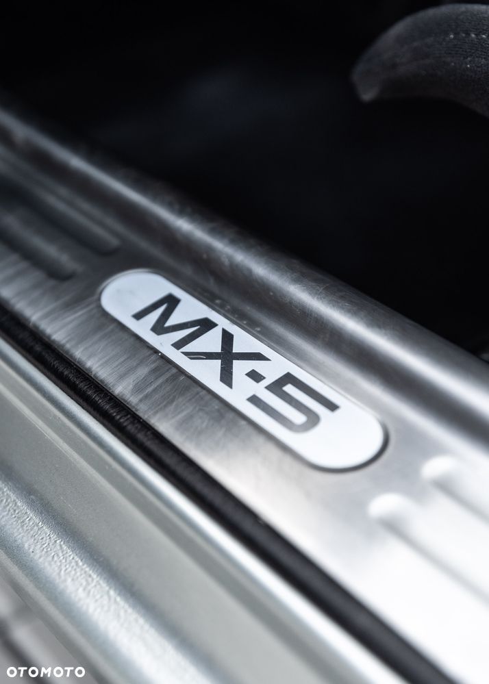 Mazda MX-5 1.8 16V Sport - 24