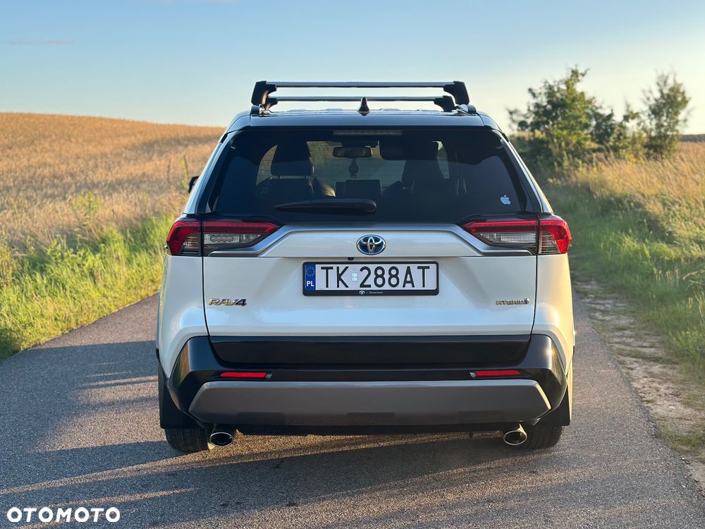 Toyota RAV4 - 6