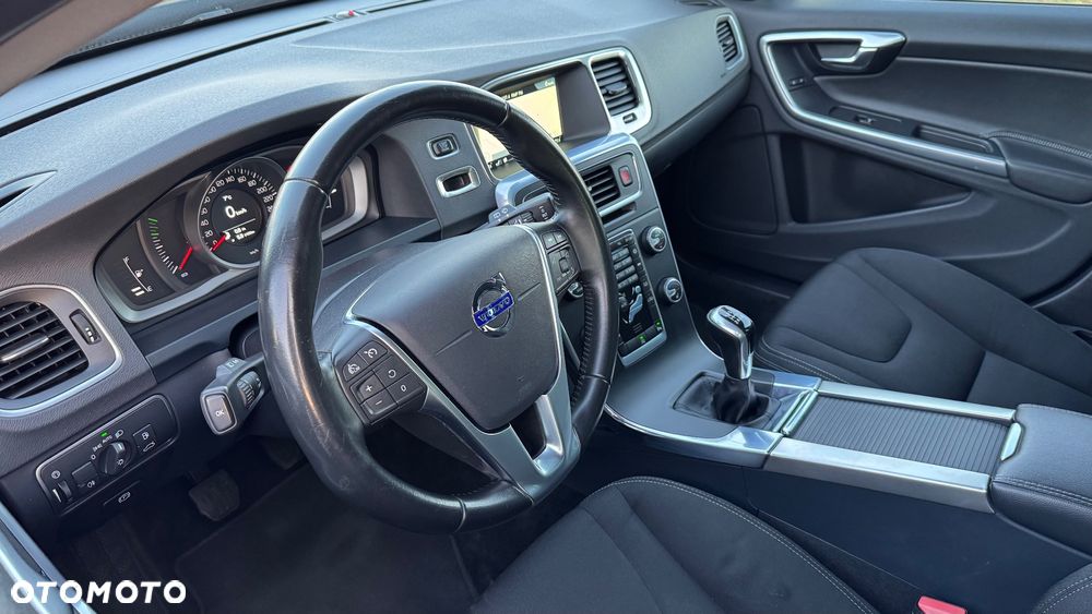 Volvo V60 D3 Linje Business - 19