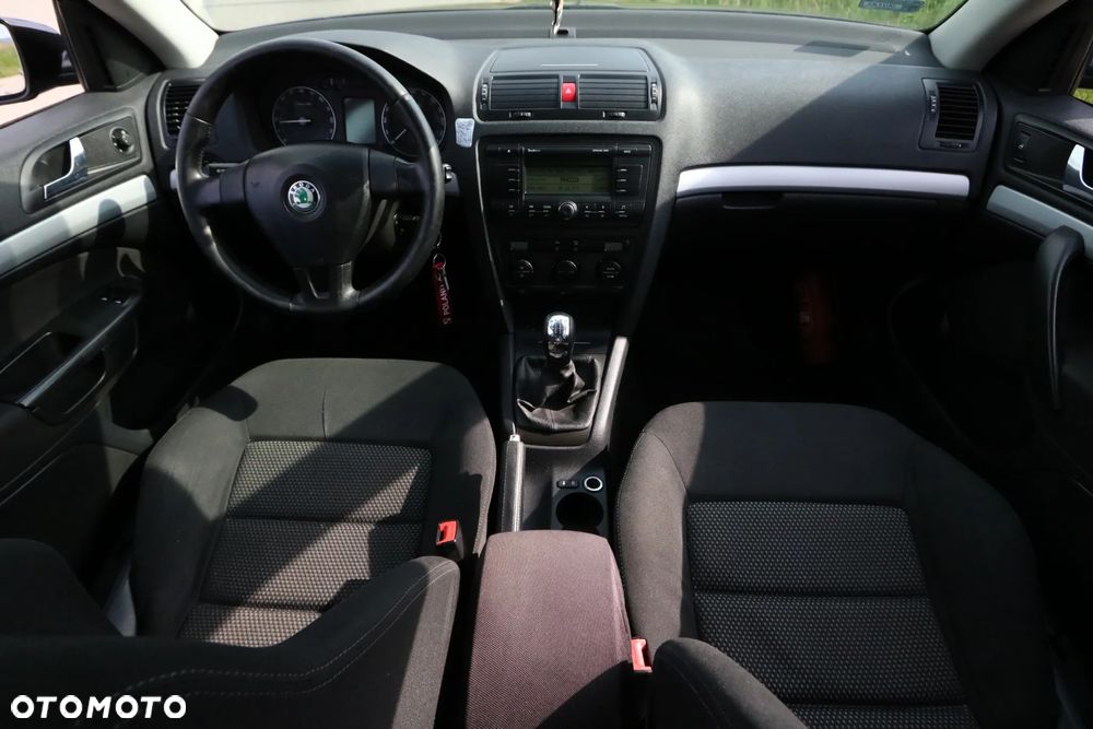 Skoda Octavia 2.0 TDI DPF Elegance - 31