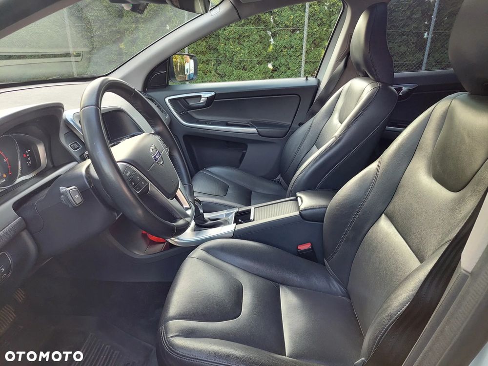 Volvo XC 60 D3 Drive-E Summum - 14