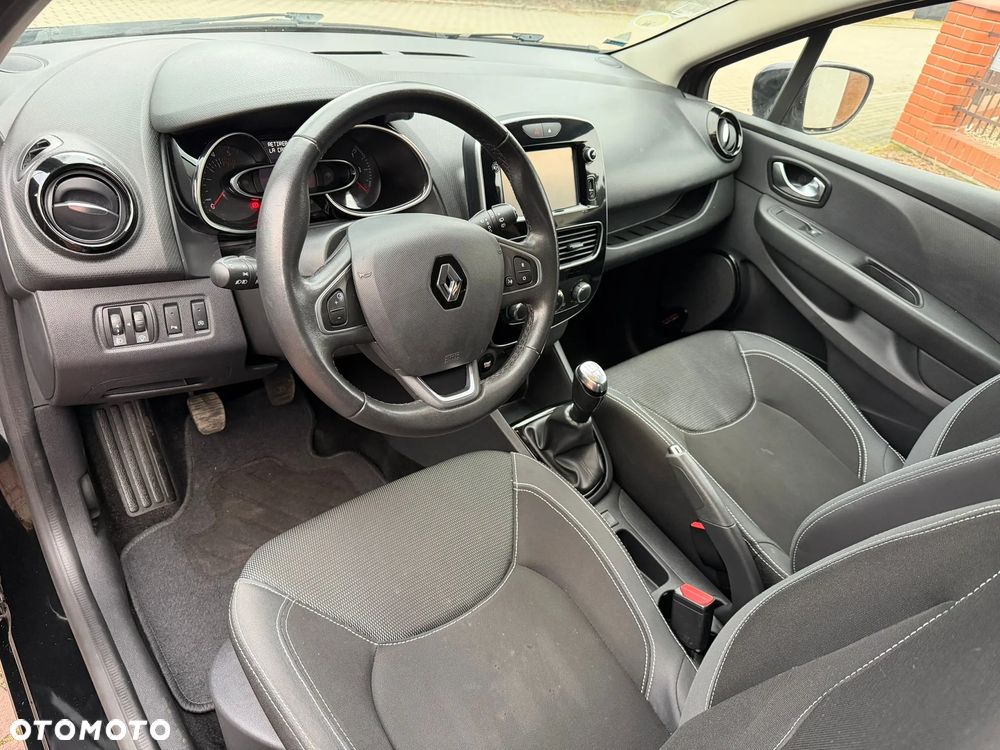 Renault Clio - 7