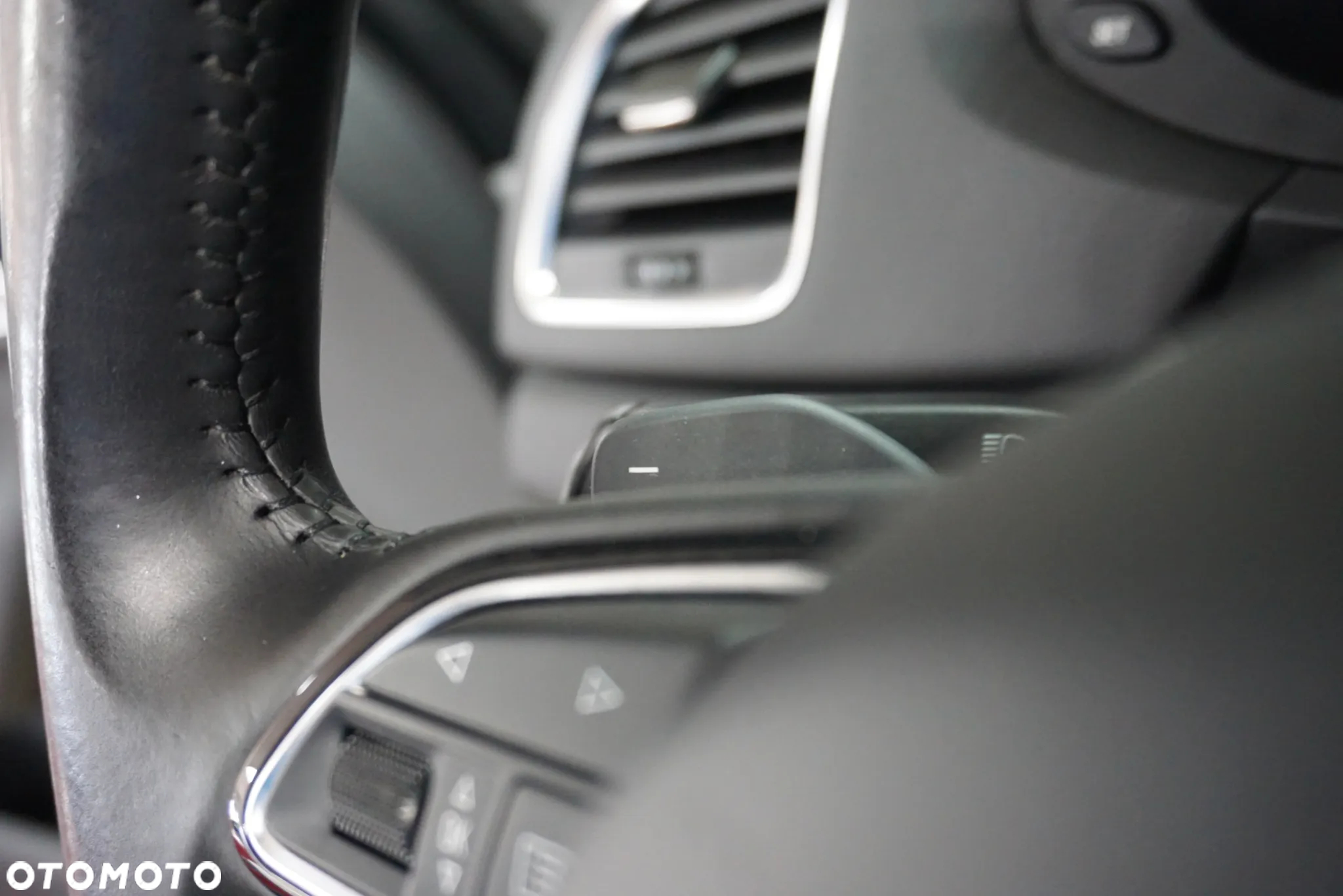 Audi Q3 2.0 TDI Quattro S tronic - 33