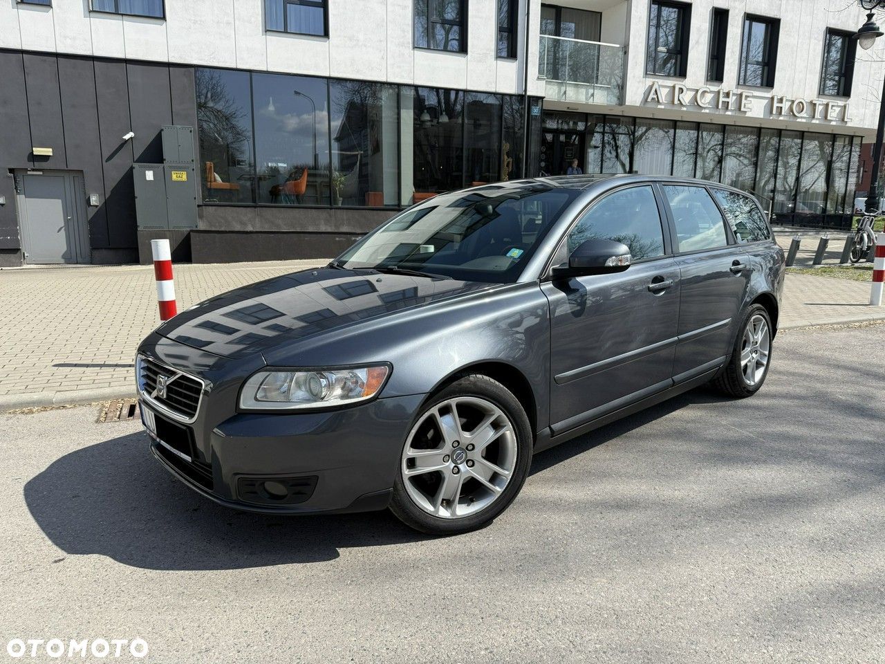 Volvo V50 - 1